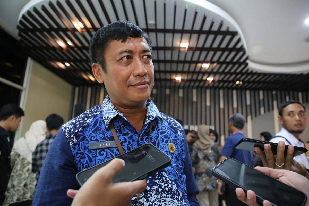 dok. Kepala Bappedalitbang Surabaya (1).jpg