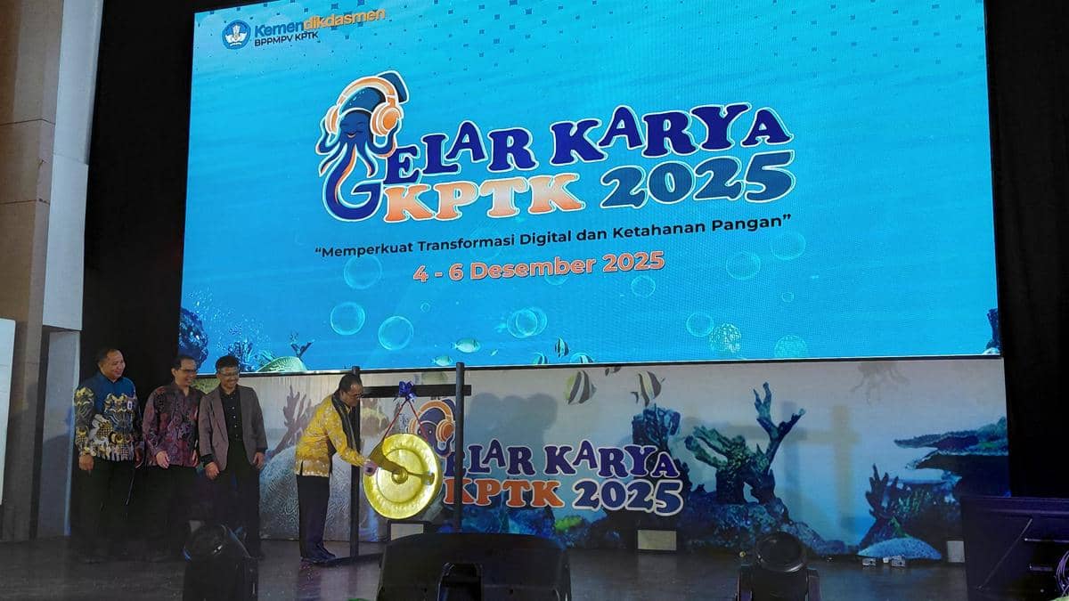 Balai Pengembangan Penjaminan Mutu Pendidikan Vokasi Bidang Kelautan, Perikanan, Teknologi Informasi dan Komunikasi (BPPMPV KPTK) menggelar ekspose produk melalui Gelar Karya KPTK 2025. (IDN Times/Aan Pranata)