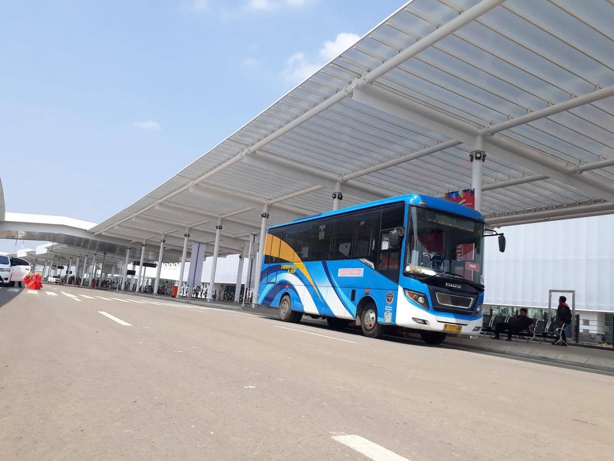 brt trans semarang, trans semarang, transportasi massal, bus 