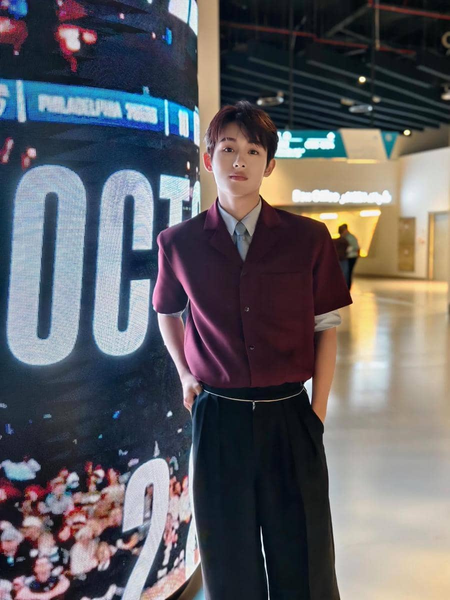 Preppy style ala Winwin WayV