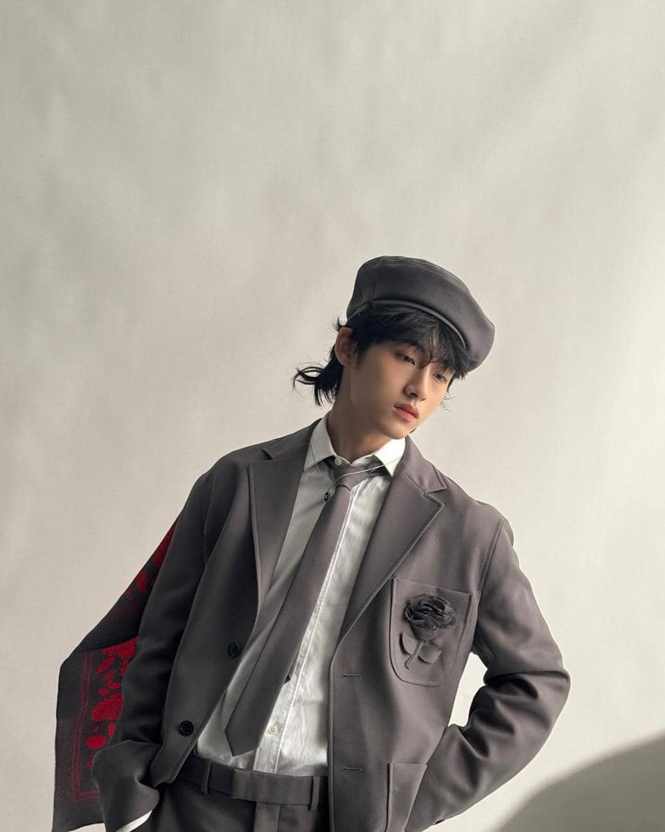 Preppy style ala Winwin WayV