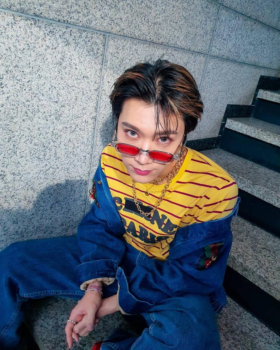 Outfit color block ala Ten WayV