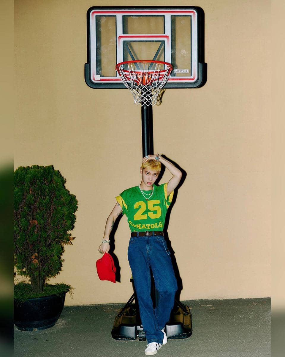 Outfit color block ala Ten WayV