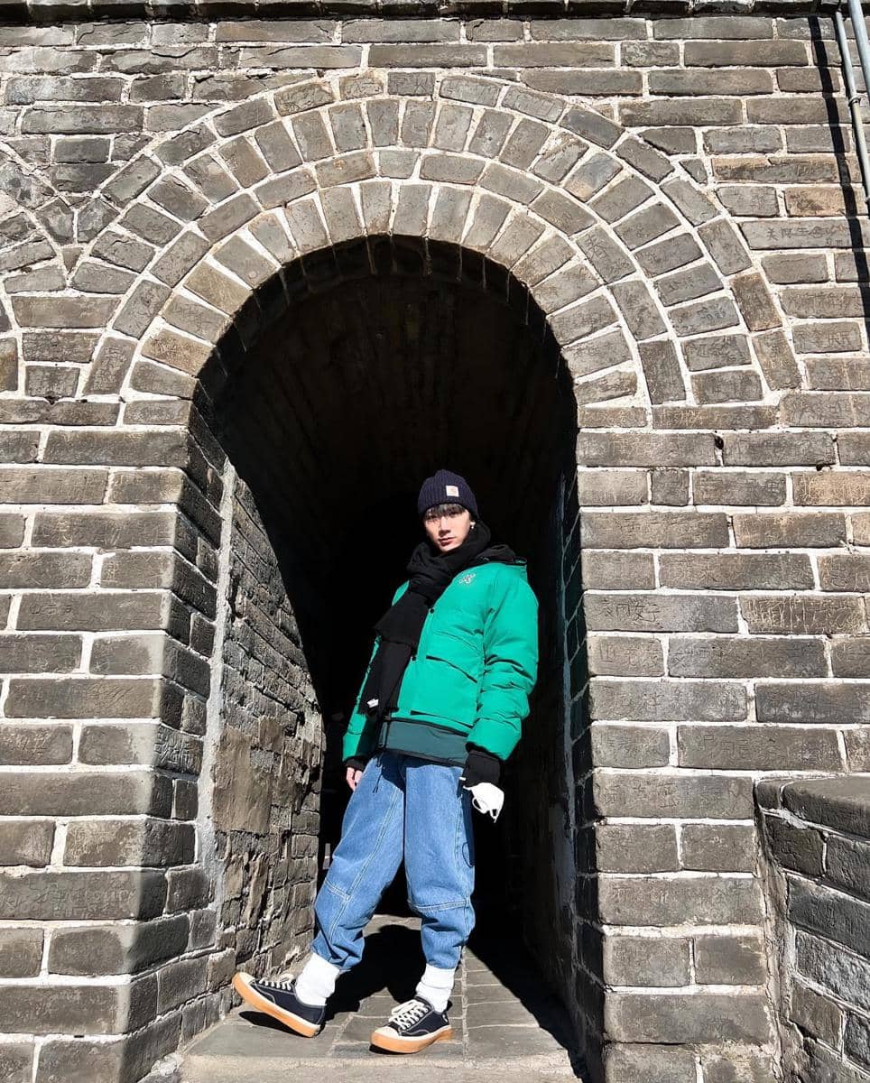 Outfit color block ala Ten WayV
