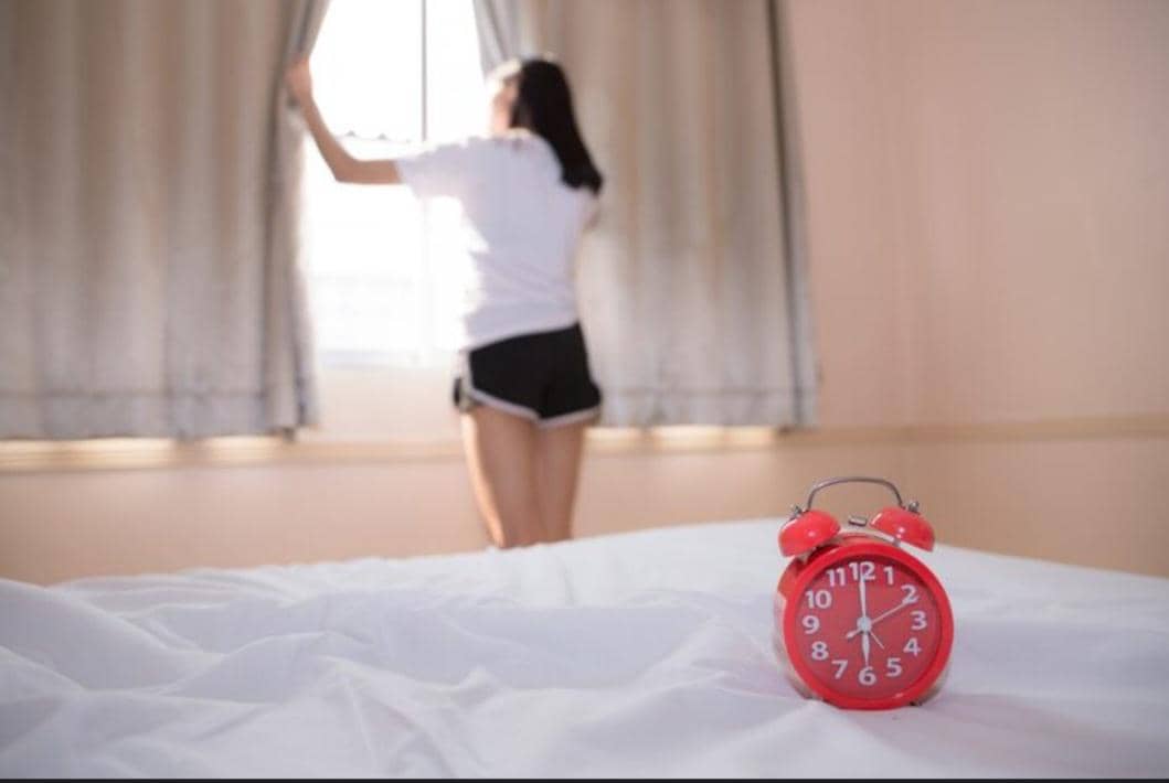 ilustrasi bangun pagi