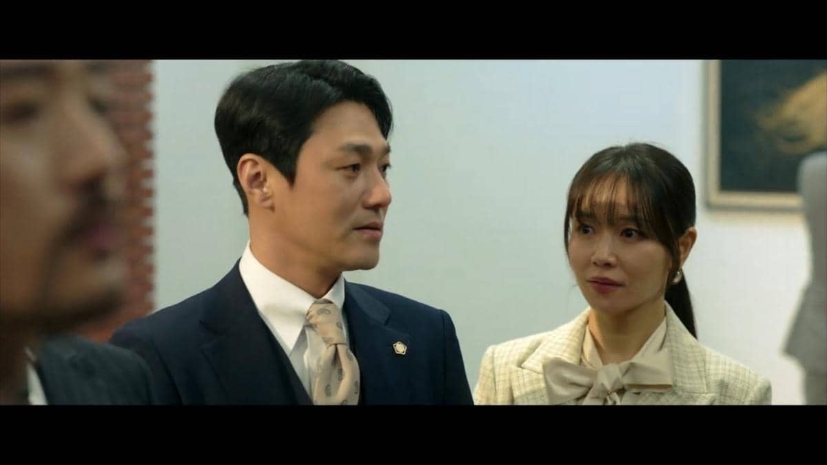 Choi Young Joon dan Jung Woon Sun di drama The Price of Confession