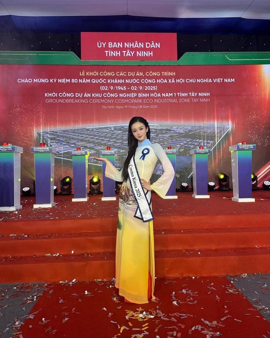 potret Haesu Woo, Miss Cosmo Korea 2025