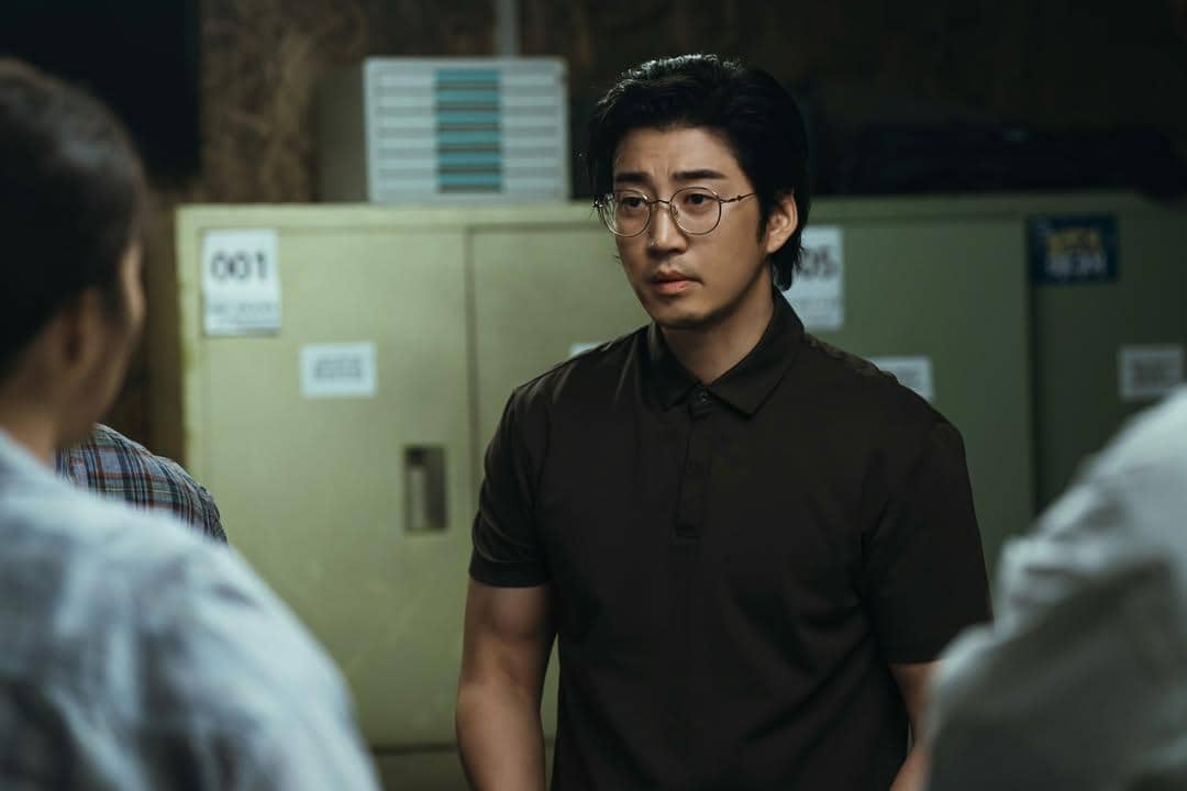 Yoon Kye Sang di Heroes Next Door