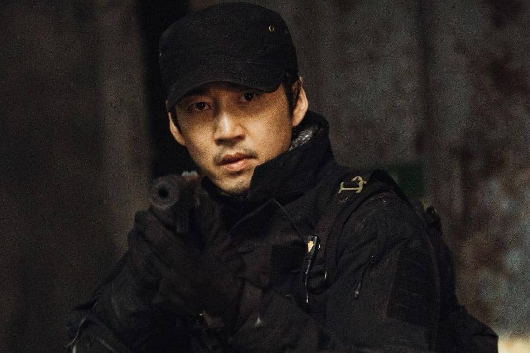 Yoon Kye Sang di Heroes Next Door