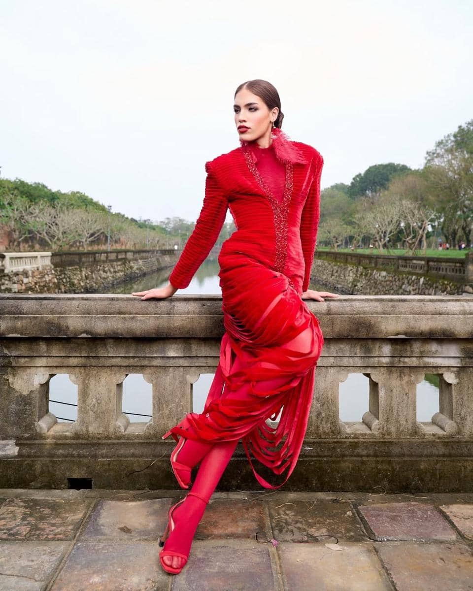 potret Amys Napoles Ochoa, Miss Cosmo Kuba 2025