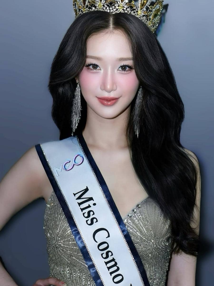 potret Haesu Woo, Miss Cosmo Korea 2025