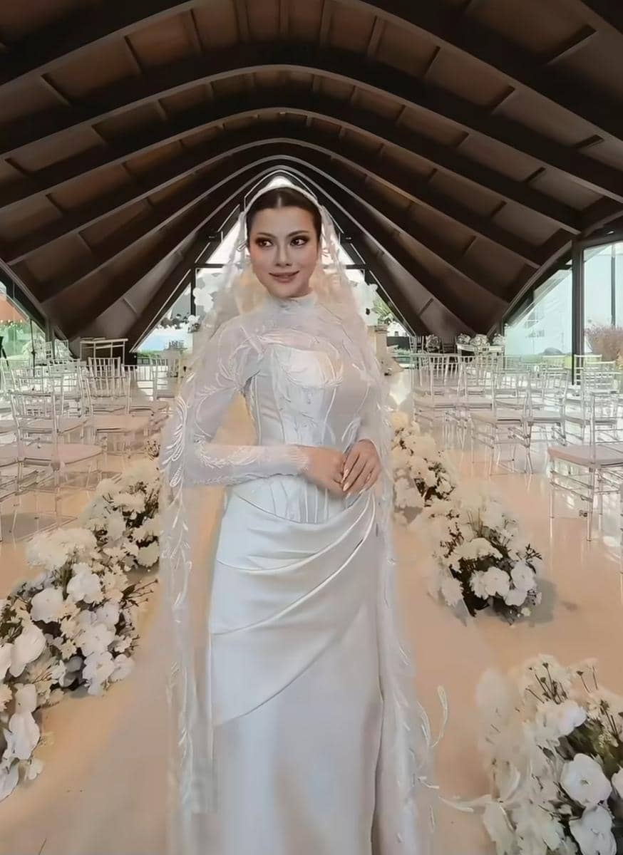 Pernikahan Hanum Mega