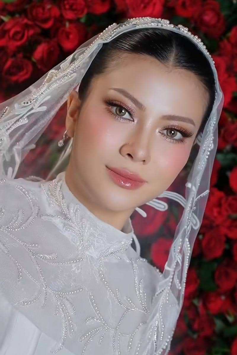 Pernikahan Hanum Mega