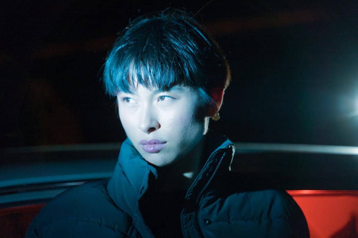 ilustrasi ekspresi serius