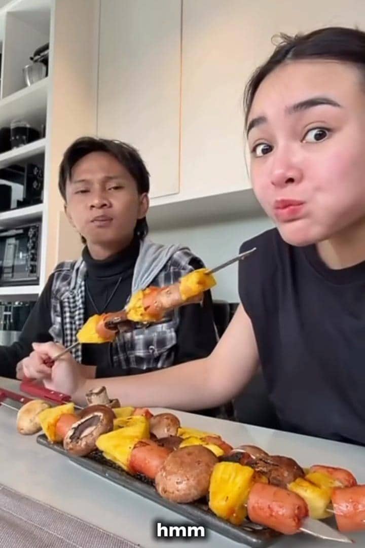 Amanda Manopo dan Fajar memasak