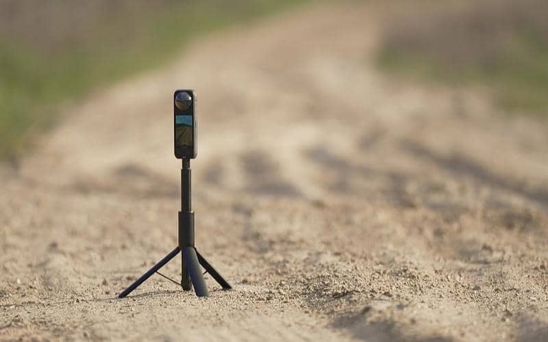 ilustrasi teknik memotret dalam kondisi minim cahaya