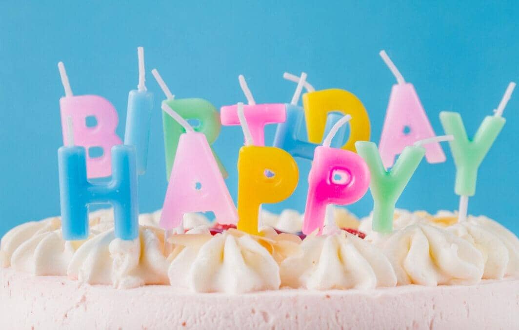 ilustrasi dekorasi cetakan huruf