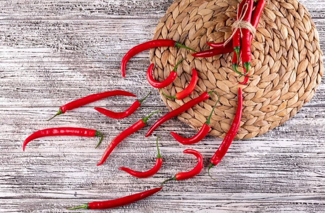 cabai merah keriting (freepik.com/8photo)