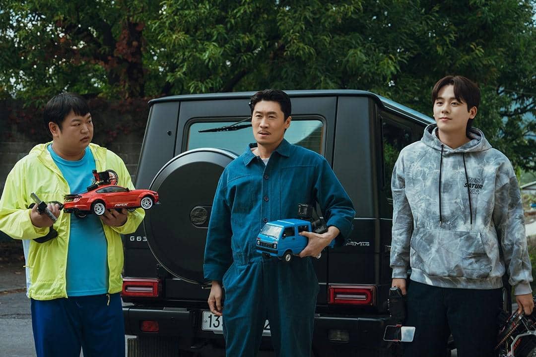 still cut drama Heroes Next Door