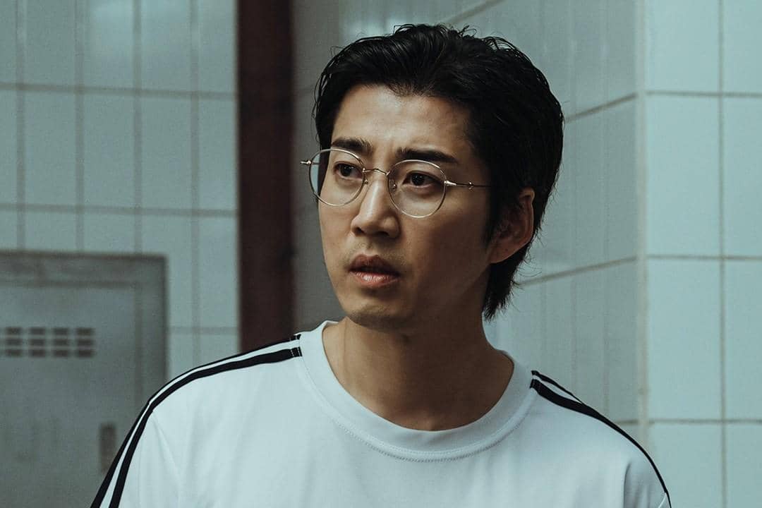 Choi Kang (Yoon Kye Sang) dalam drama Heroes Next Door 