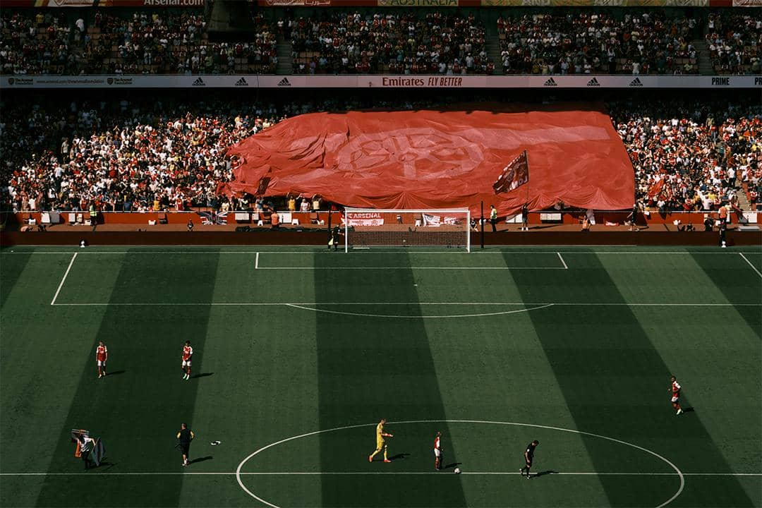 ilustrasi stadion Arsenal, Emirates Stadium