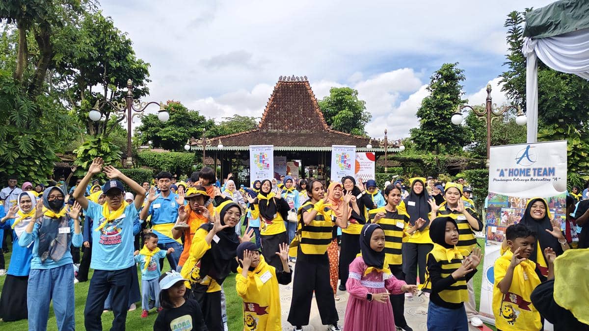 Boardgame Land di 30 Kota Perkuat Ketahanan Keluarga Indonesia.