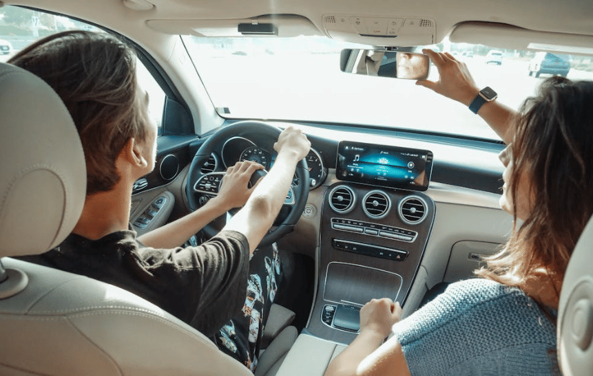 ilustrasi mengemudi mobil