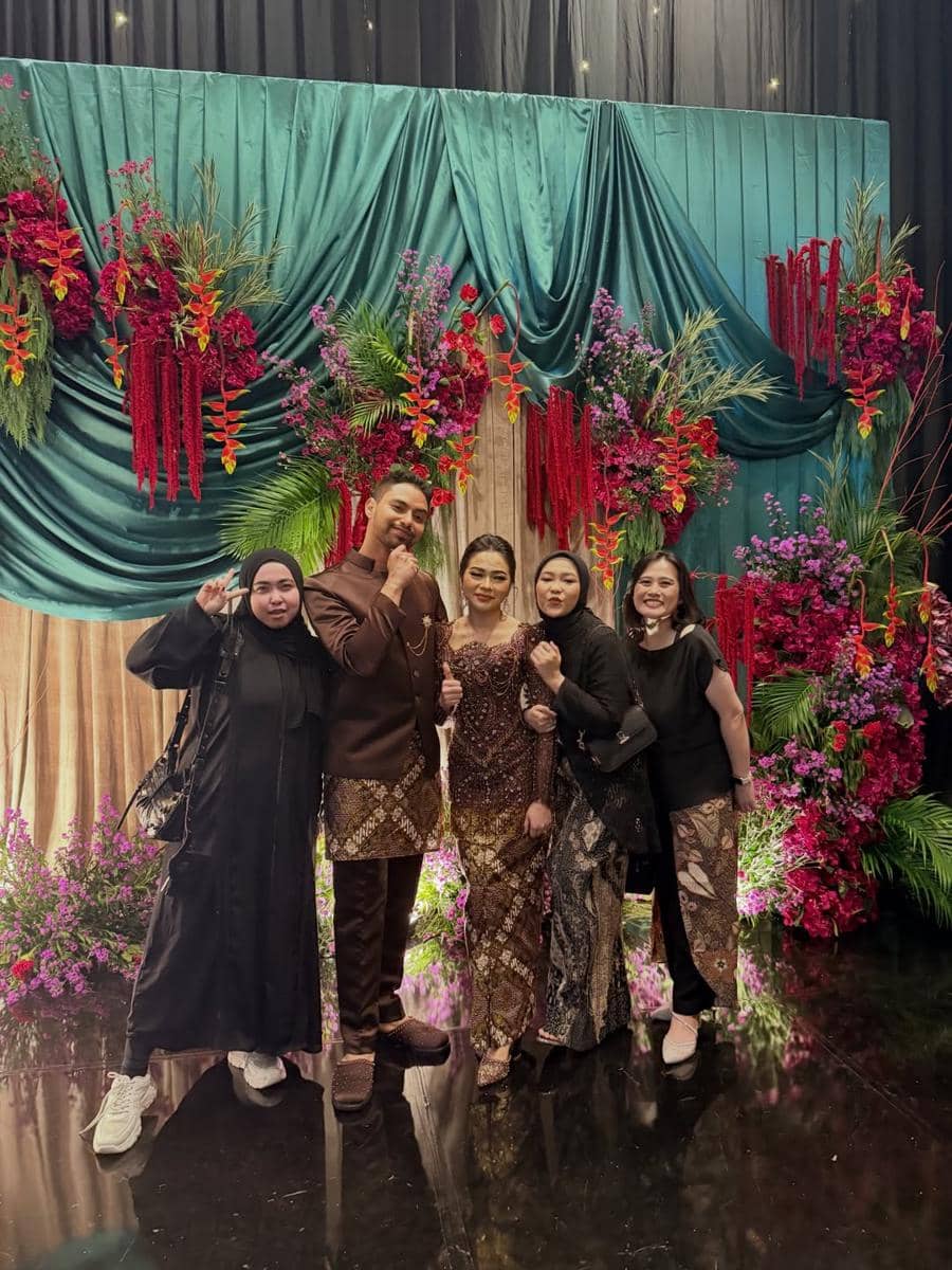 Gaya lamaran Rara LIDA