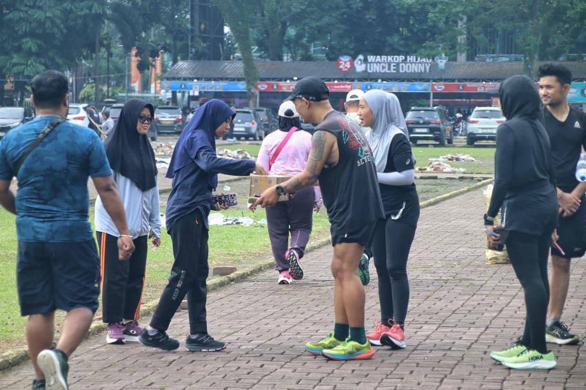 Anak muda Medan lari pagi sambil menggalang bantuan untuk korban bencana Sumatra (dok.Reza untuk IDN Times)