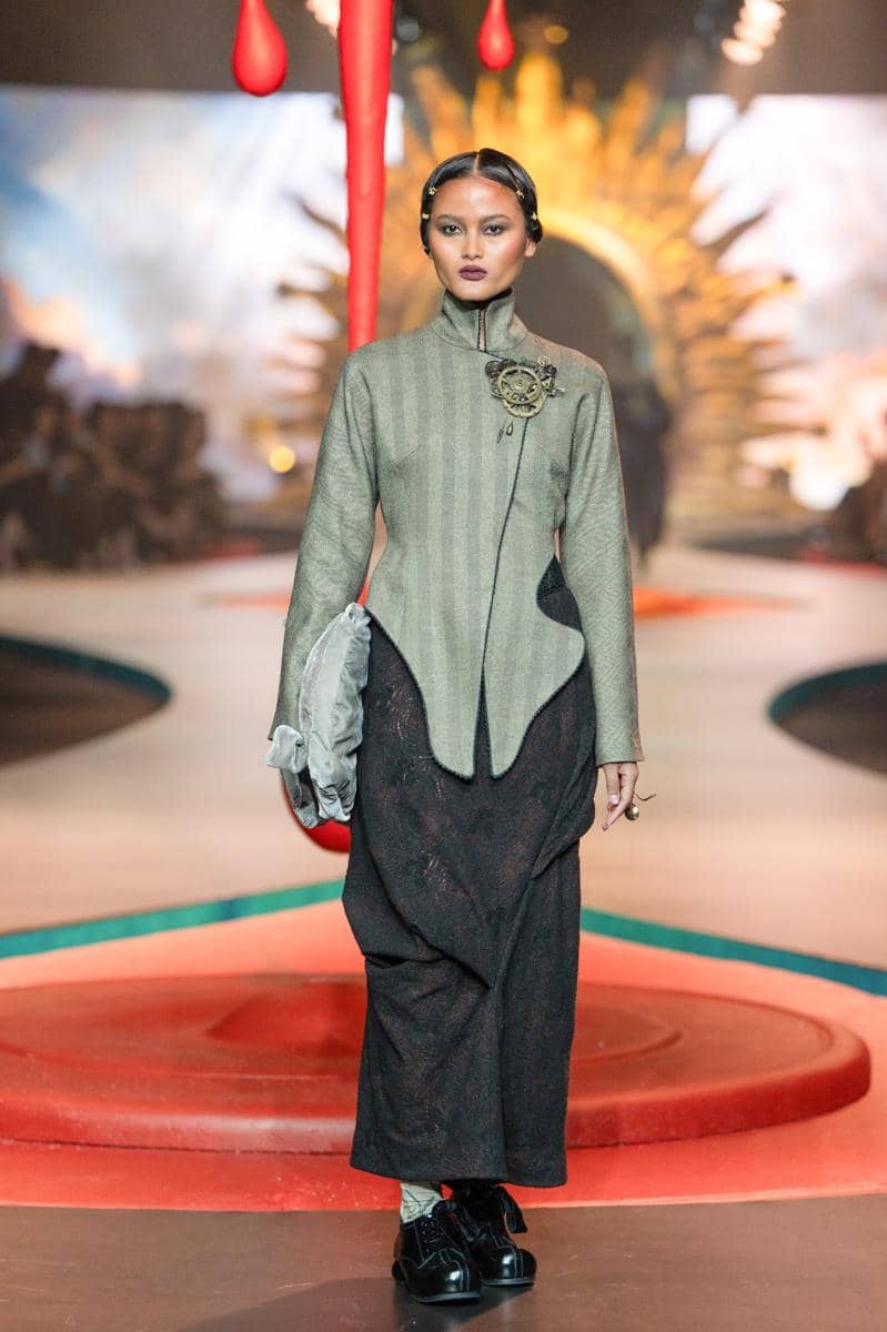 Koleksi Séance oleh Adrian Gan