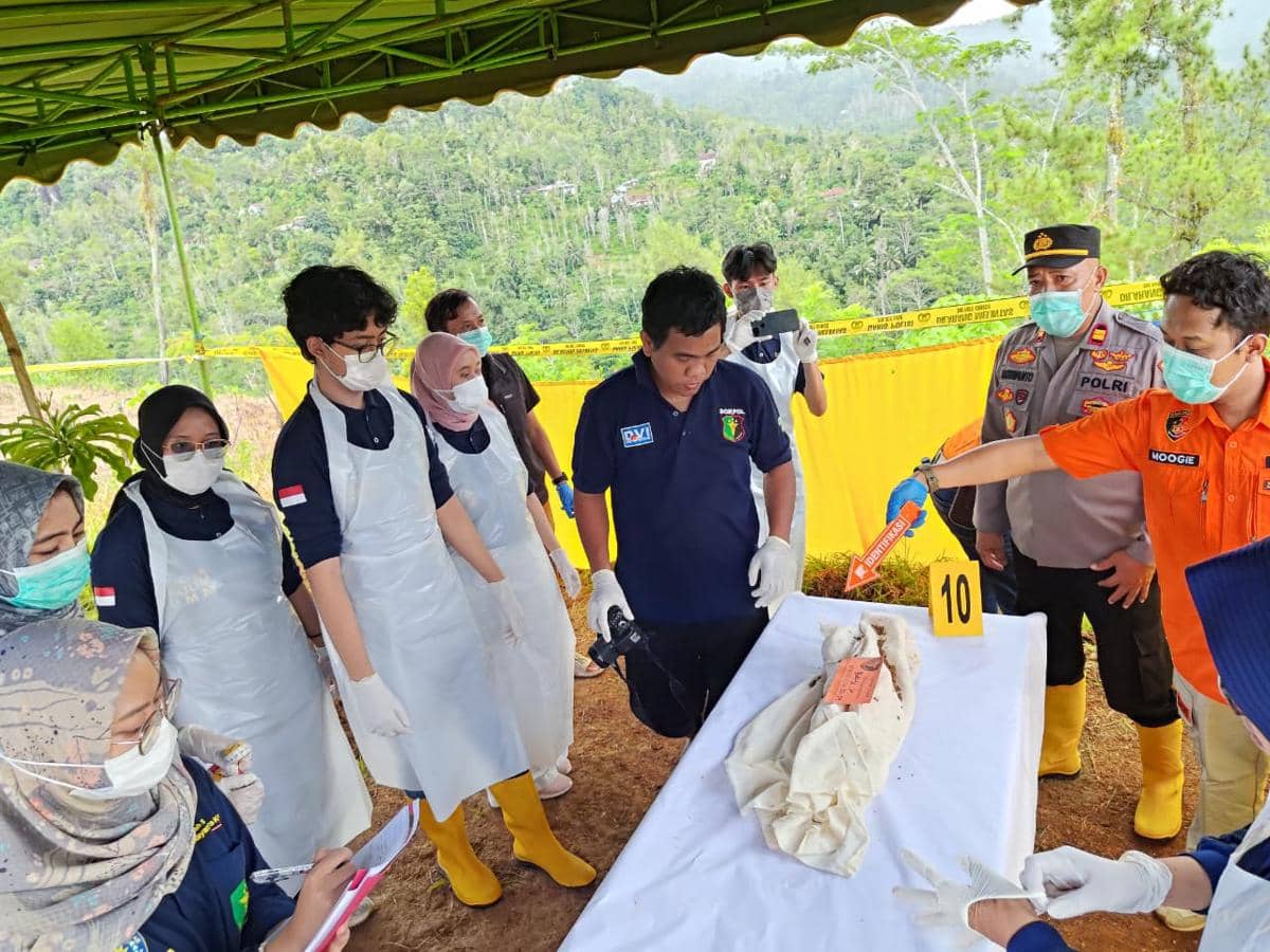 WhatsApp Image 2025-12-06 at 18.03.26.jpeg