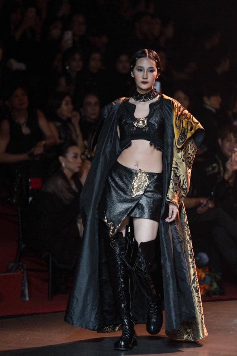 Koleksi Séance oleh Adrian Gan