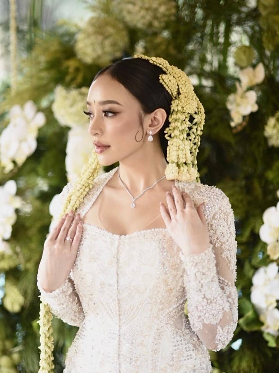 Pernikahan Amanda Zahra dan Adli 