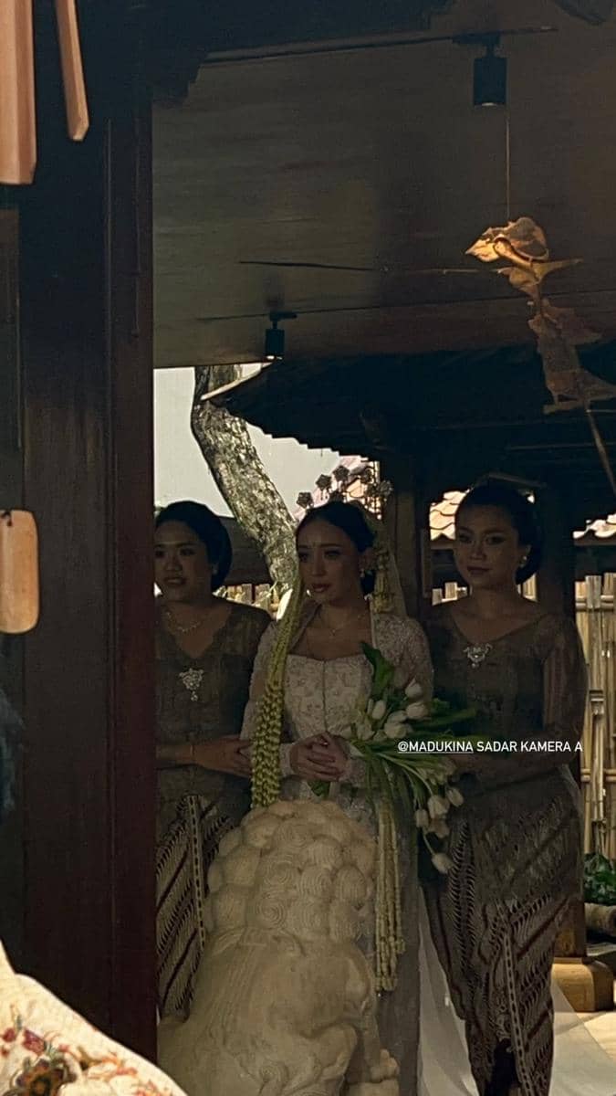 Pernikahan Amanda Zahra