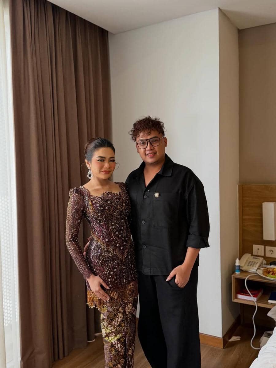 Gaya lamaran Rara LIDA