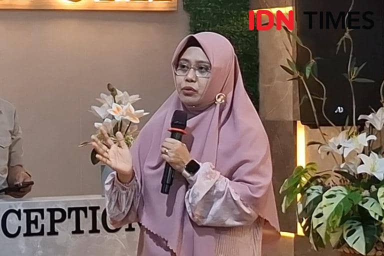 Wakil Dekat III Fakultas Kedokteran UMI, dr Irna Diana Kartika. Foto : IDN Times / Darsil Yahya