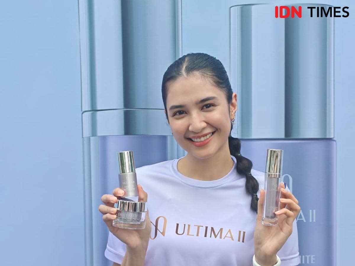 Mikha Tambayong dalam acara Clear White Supreme Glow Scape pada Minggu (7/12/2025) di Sampoerna Strategic Square, Jakarta Pusat