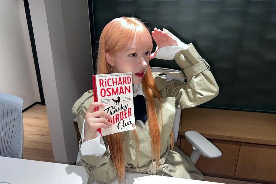 daftar idol KPop generasi 4 yang hobi membaca buku