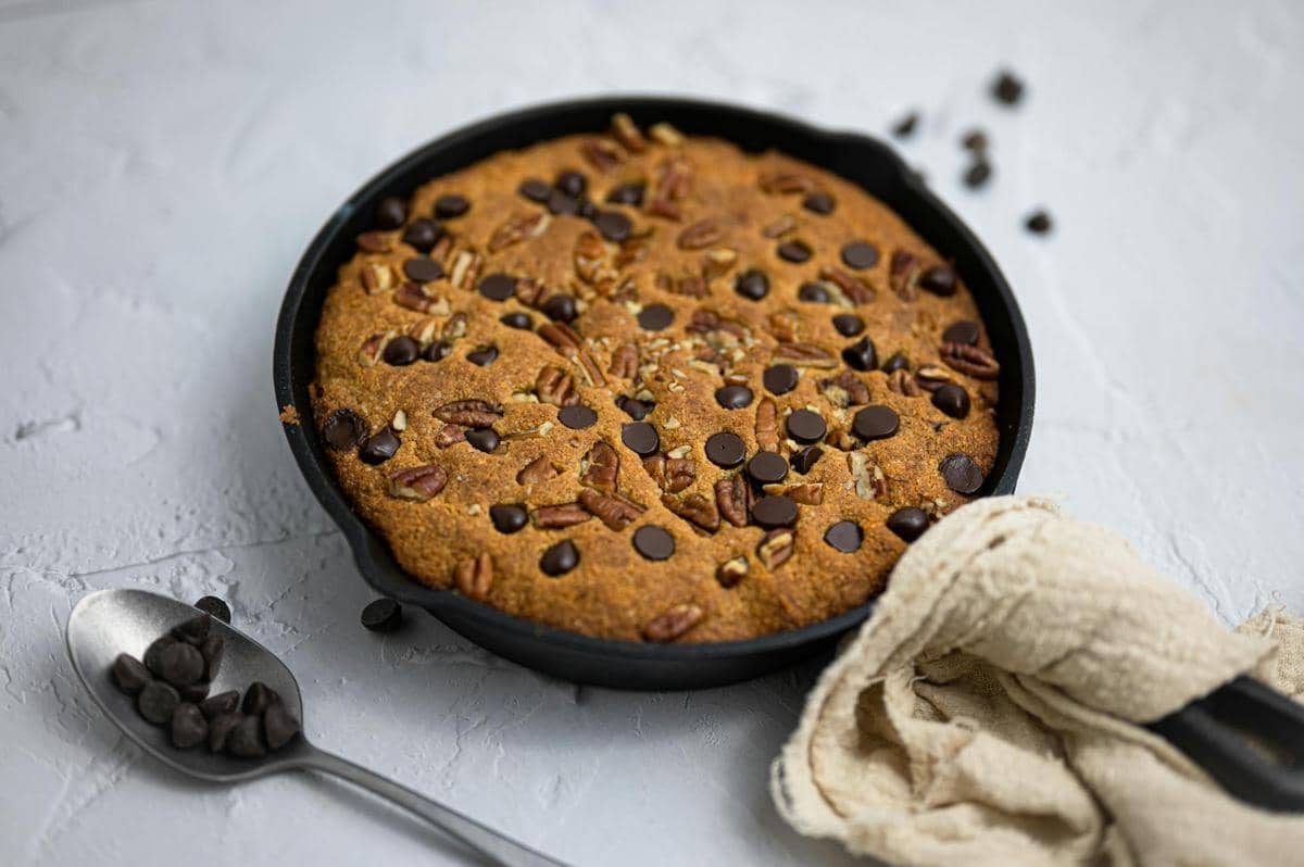 ilustrasi cookie skillet dessert