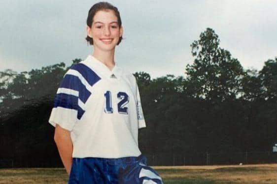 Anne Hathaway saat SMA