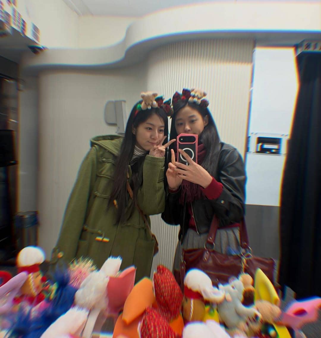 potret persahabatan Seolhyun dan Shin Eun Soo