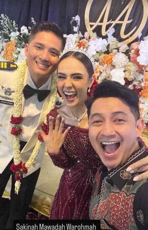 Tamu Artis di Pernikahan Angie Ang dan Agung (instagram.com/nonangie)