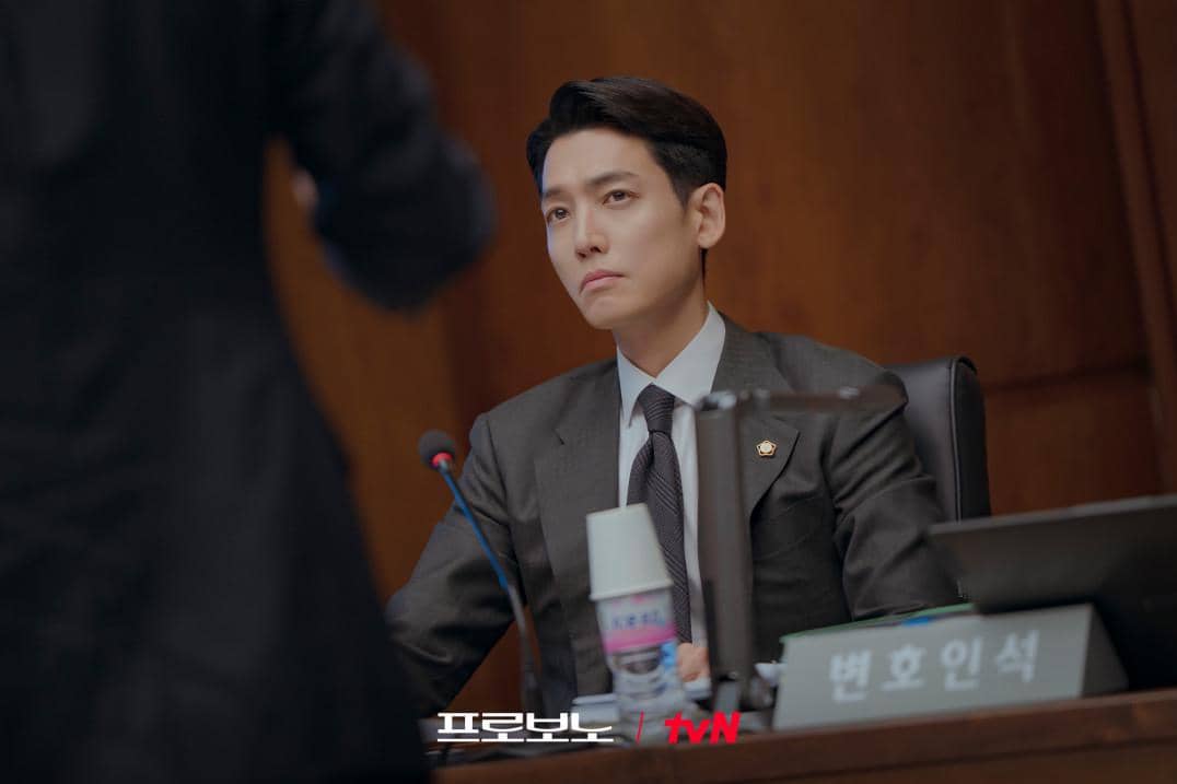 still cuts drama Pro Bono