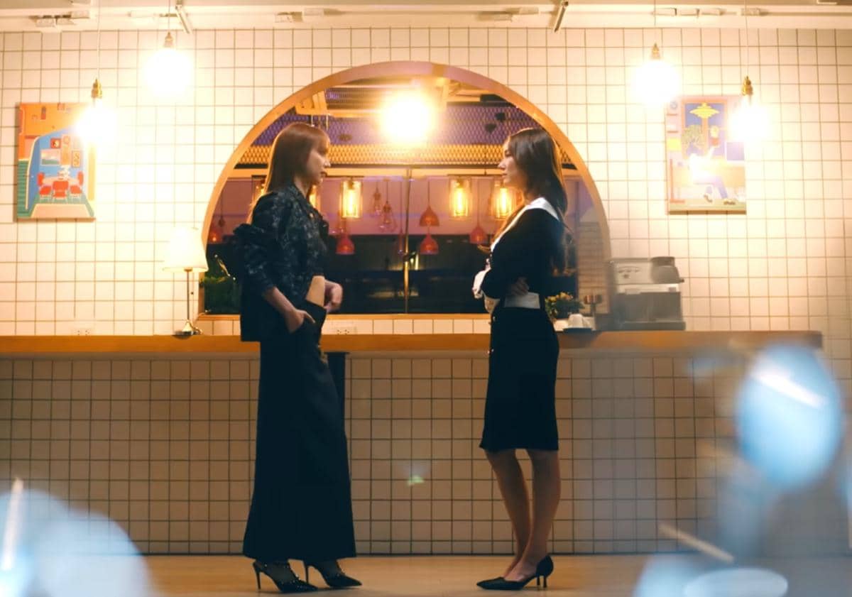 cuplikan drama Enemies with Benefits