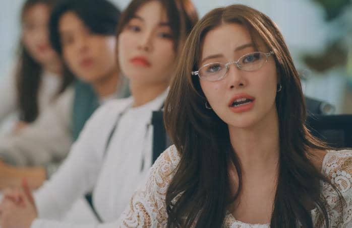 cuplikan drama Enemies with Benefits