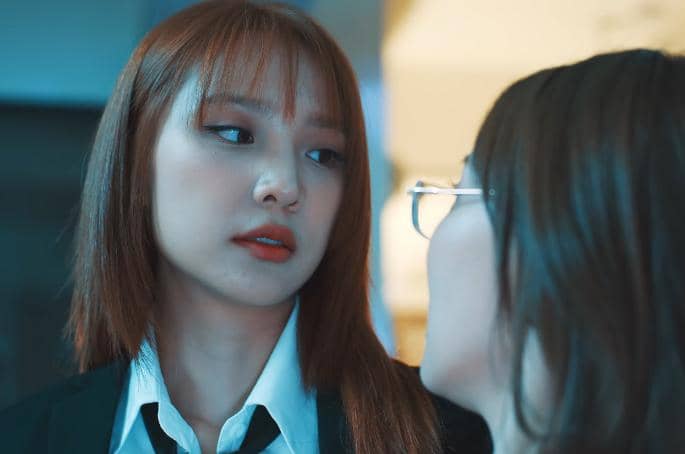 cuplikan drama Enemies with Benefits