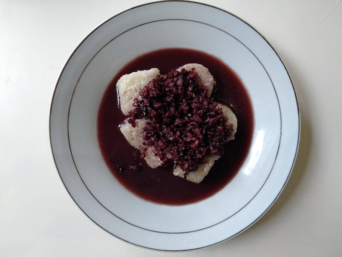 ilustrasi lamang tapai khas padang ala rumahan