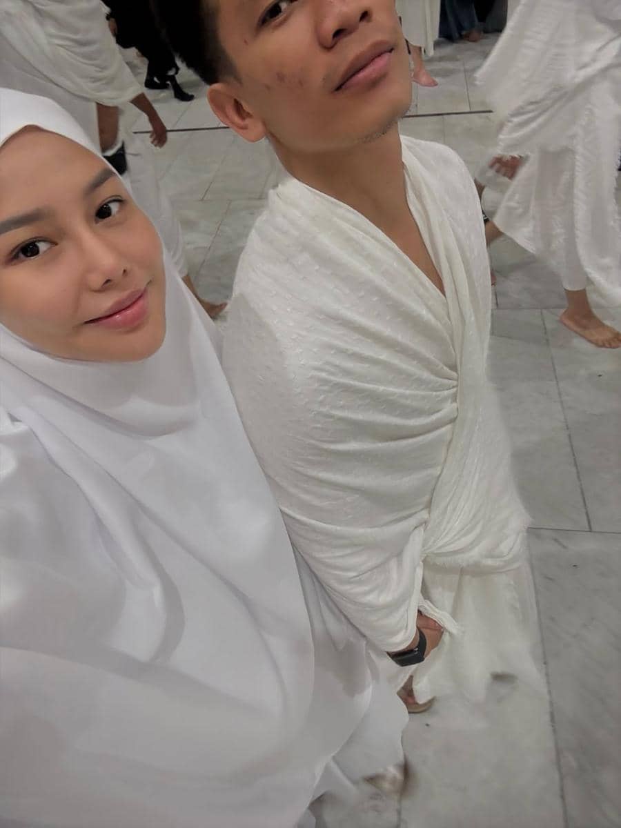 Dara Arafah umrah dengan suami setelah menikah