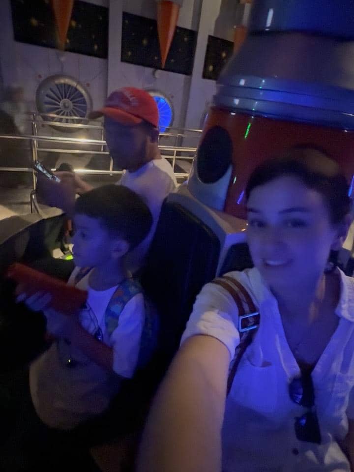 Kimberly Ryder ajak anak ke Dufan.