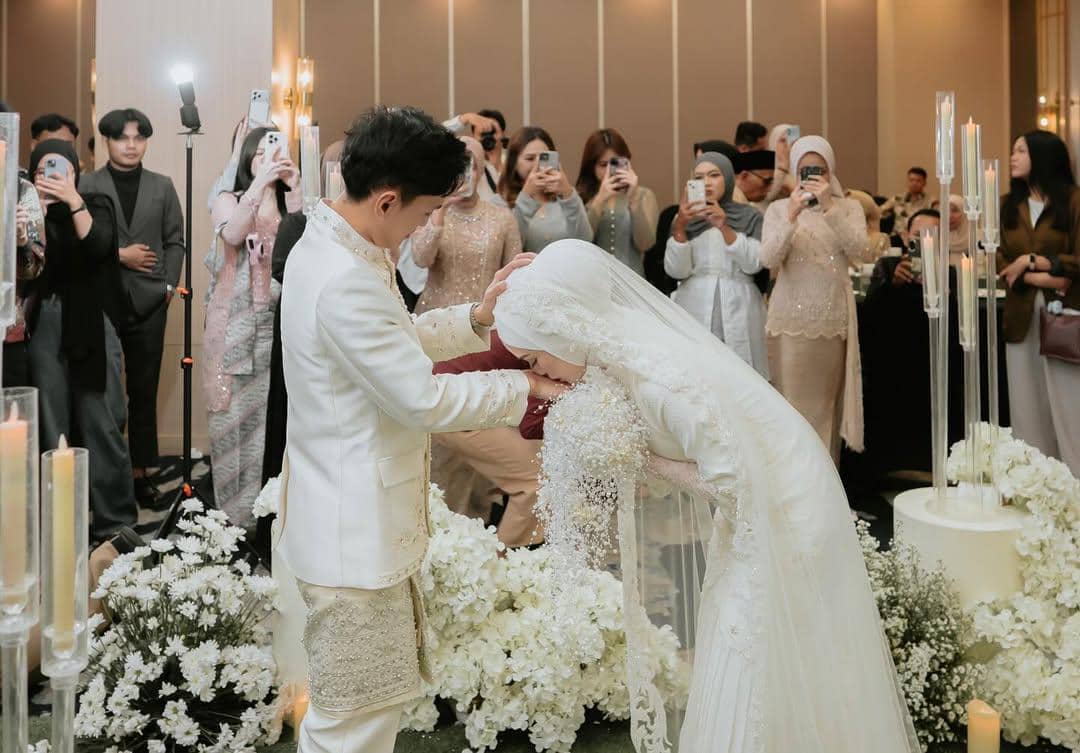 pernikahan Fahmi Nur dan Resti Indah